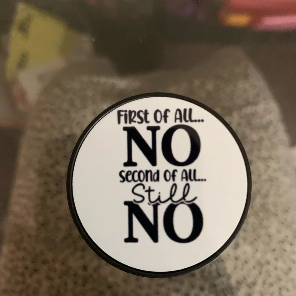 Pop socket